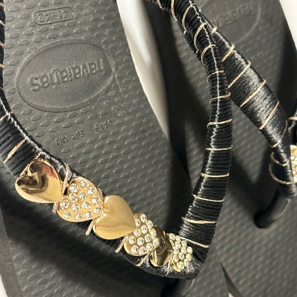 Sandals - Picture 3 of 5